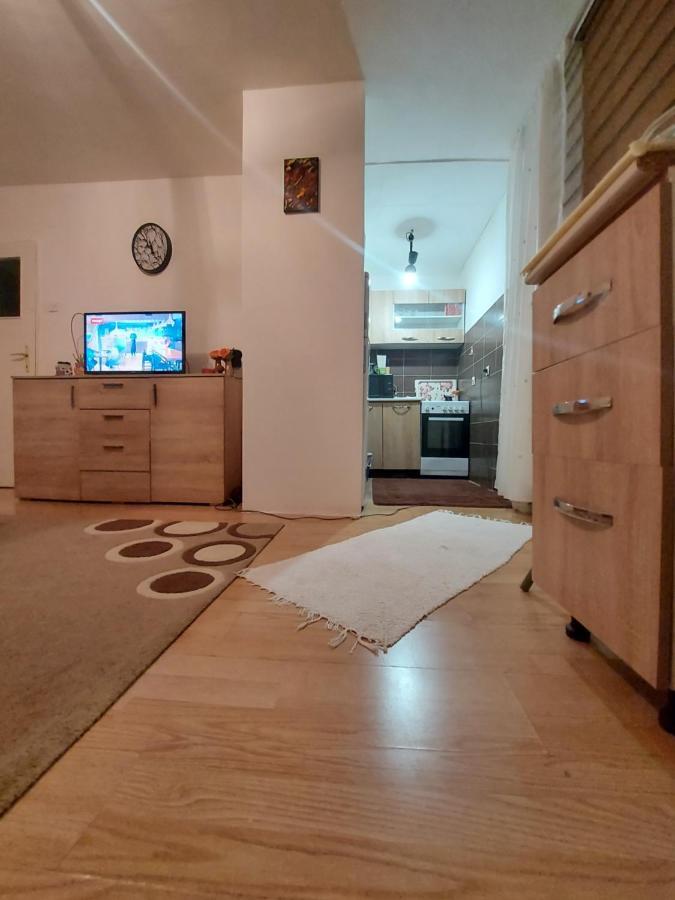 Апартаменты Ada Apartman Сараево Экстерьер фото